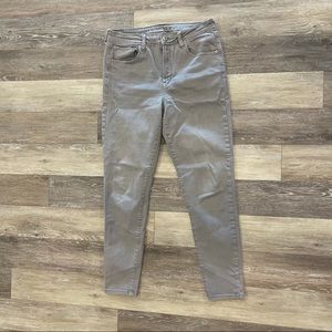 Grey American Eagle Jeggings